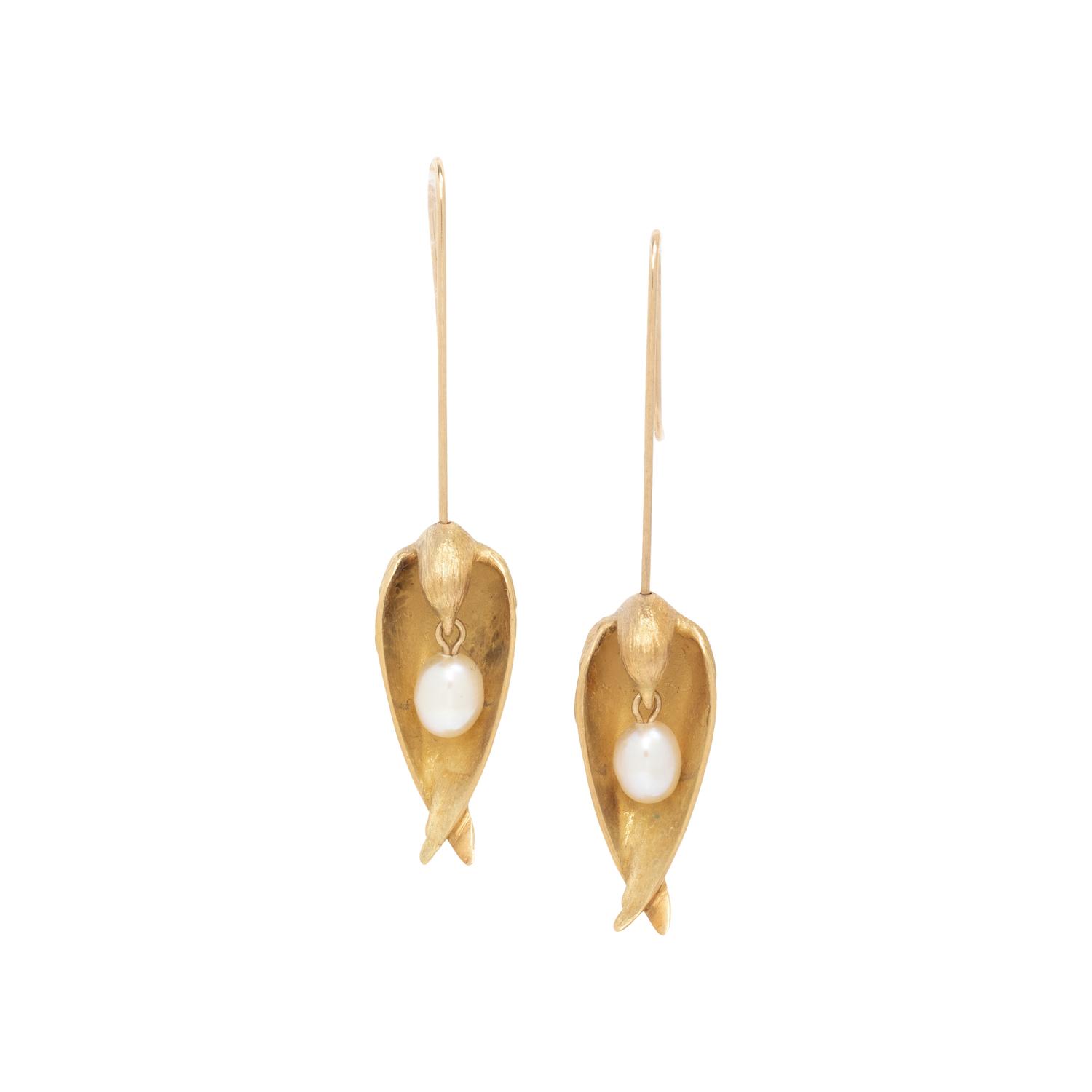 YELLOW GOLD AND CULTURED PEARL BIRD EARRINGS
