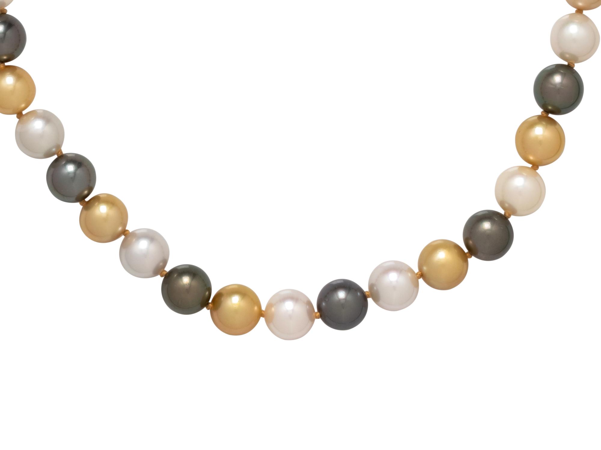 CULTURED PEARL NECKLACE