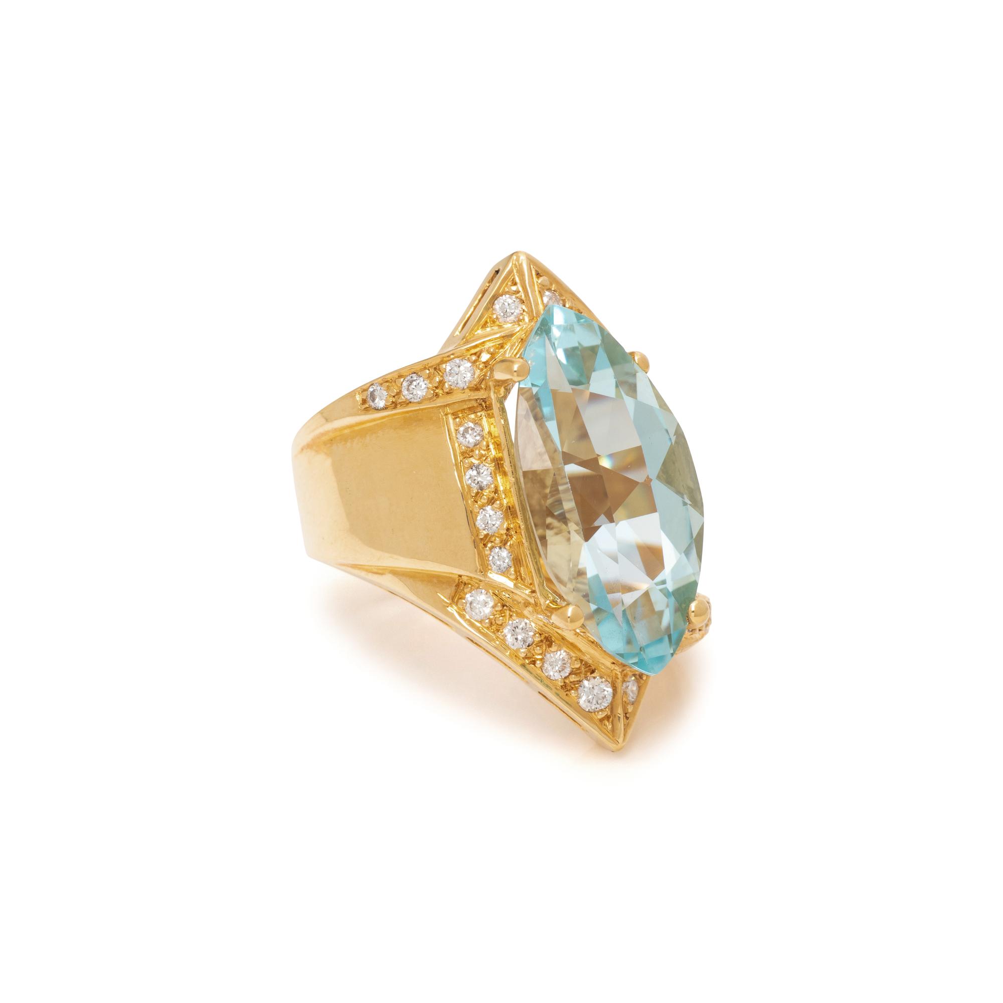 AQUAMARINE AND DIAMOND RING