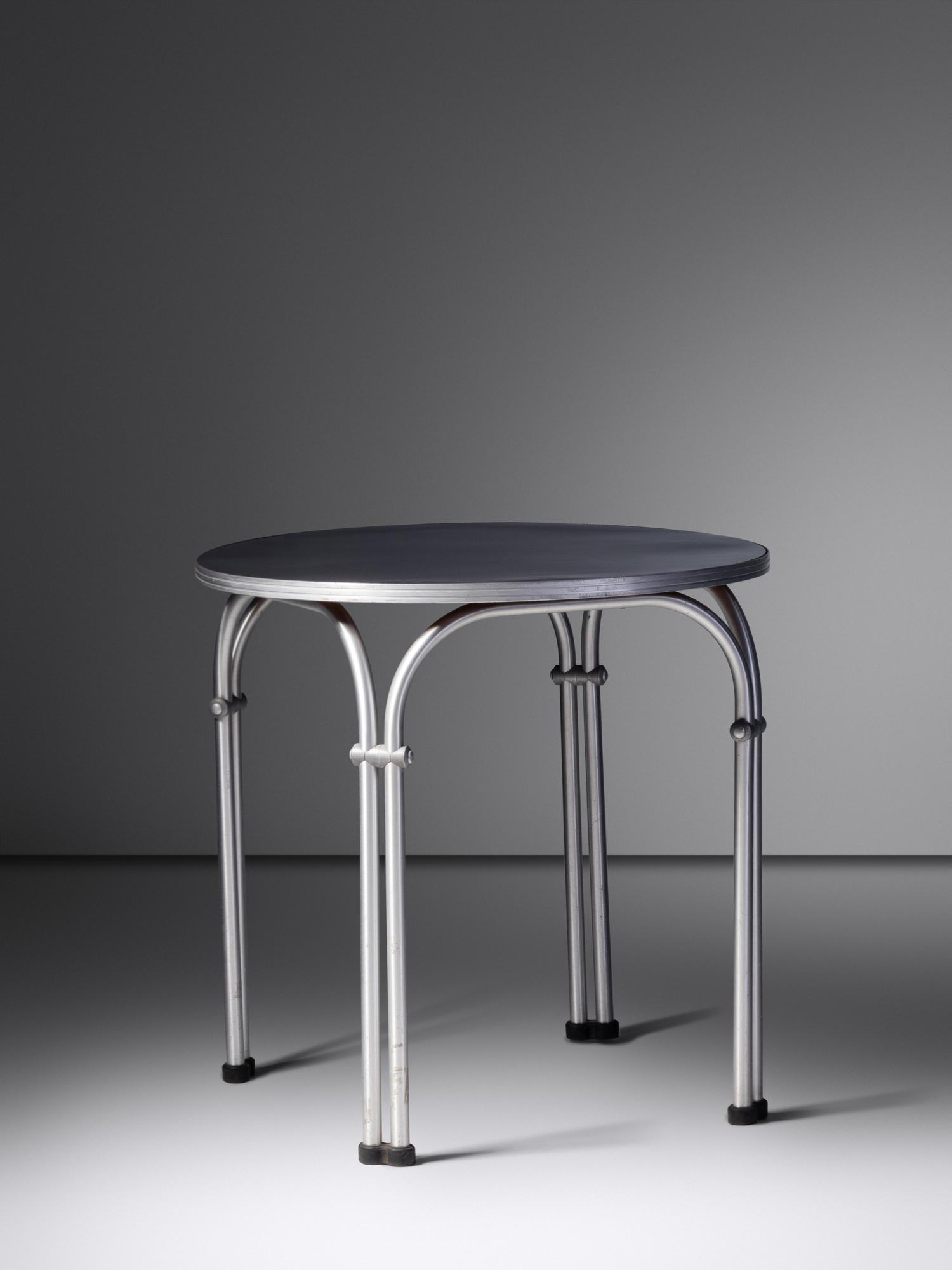 Center Table Namco, Australia