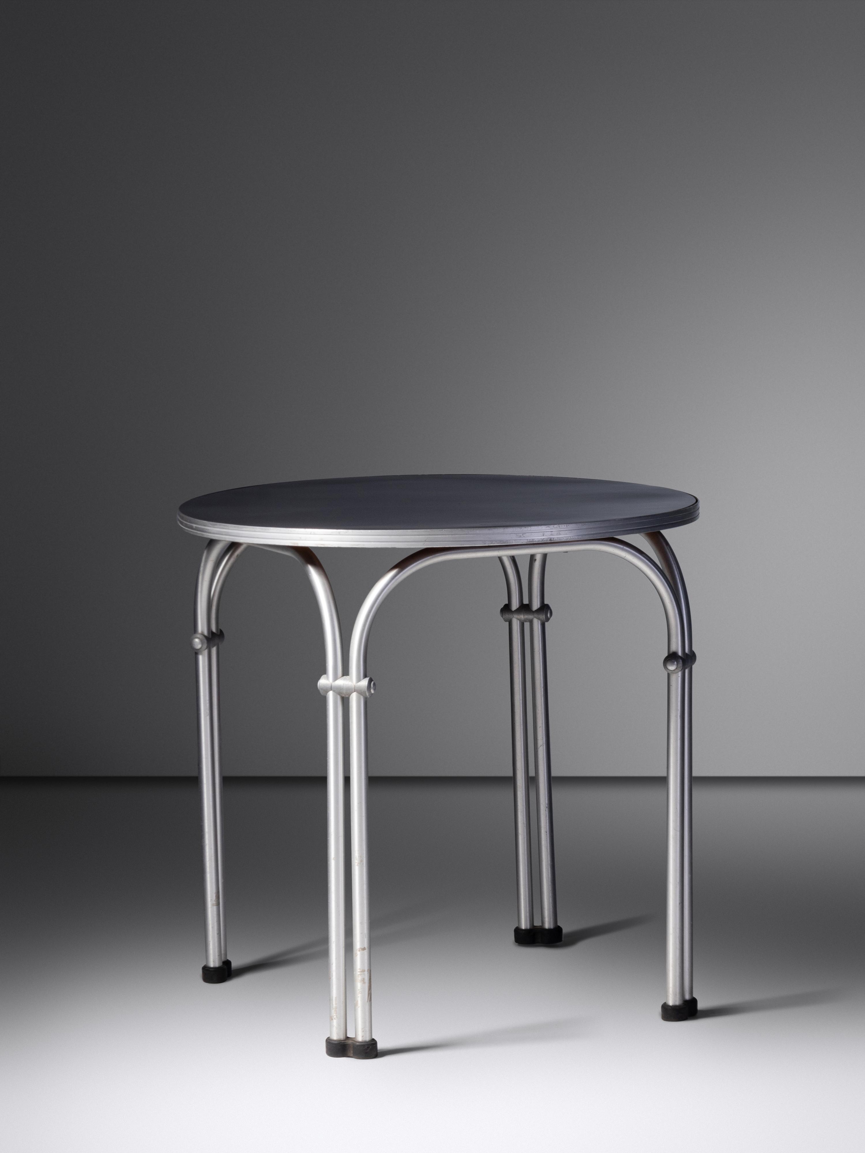 Center Table Namco, Australia
