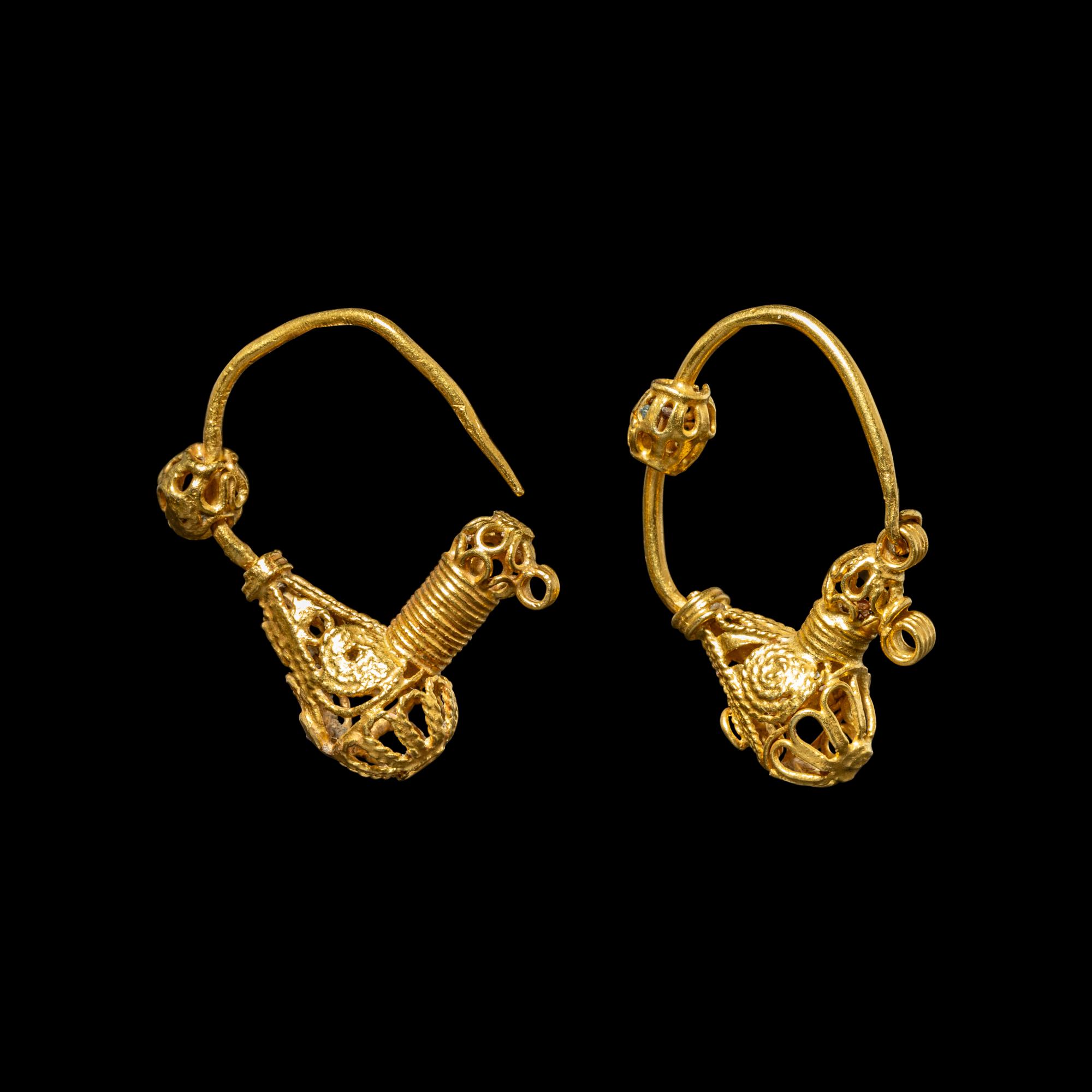 A Pair of Byzantine or Islamic Gold Earring in the Form of Doves