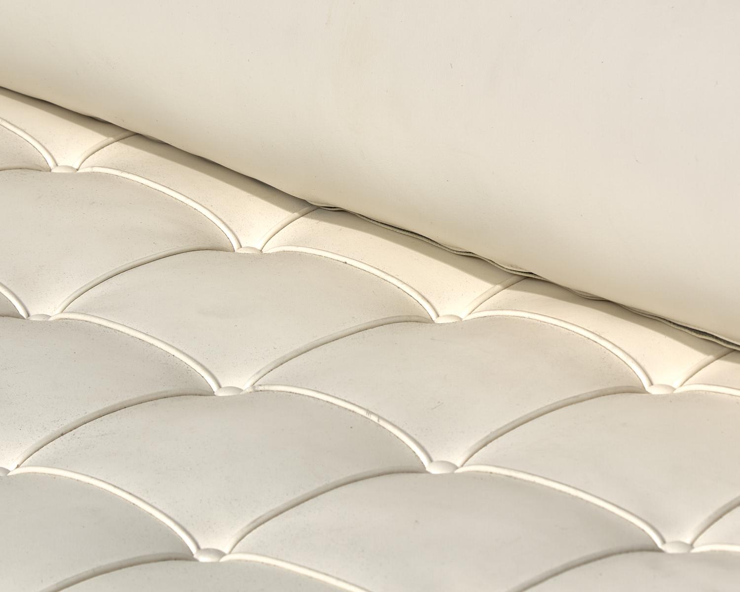 Barcelona Daybed Knoll, USA