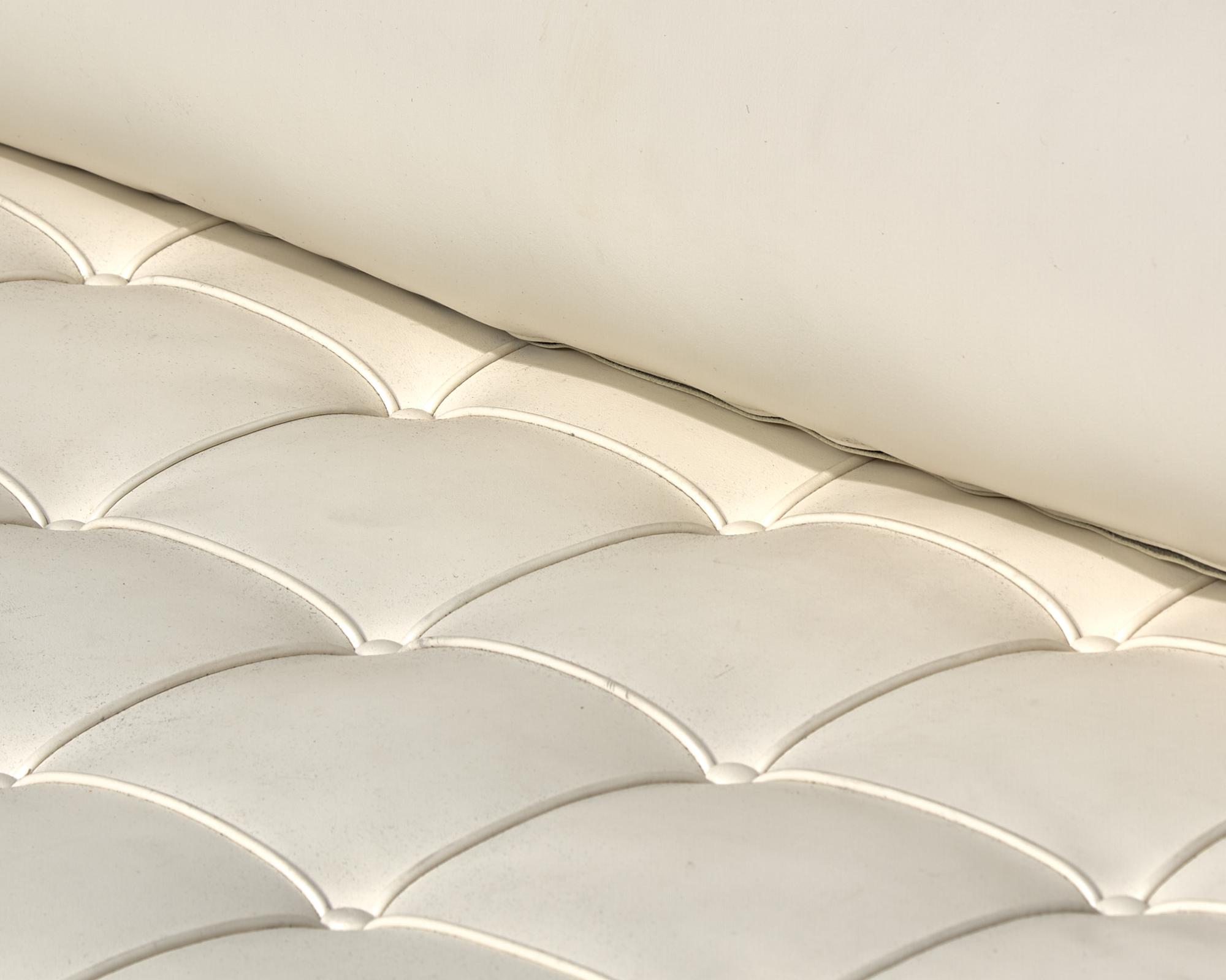 Barcelona Daybed Knoll, USA