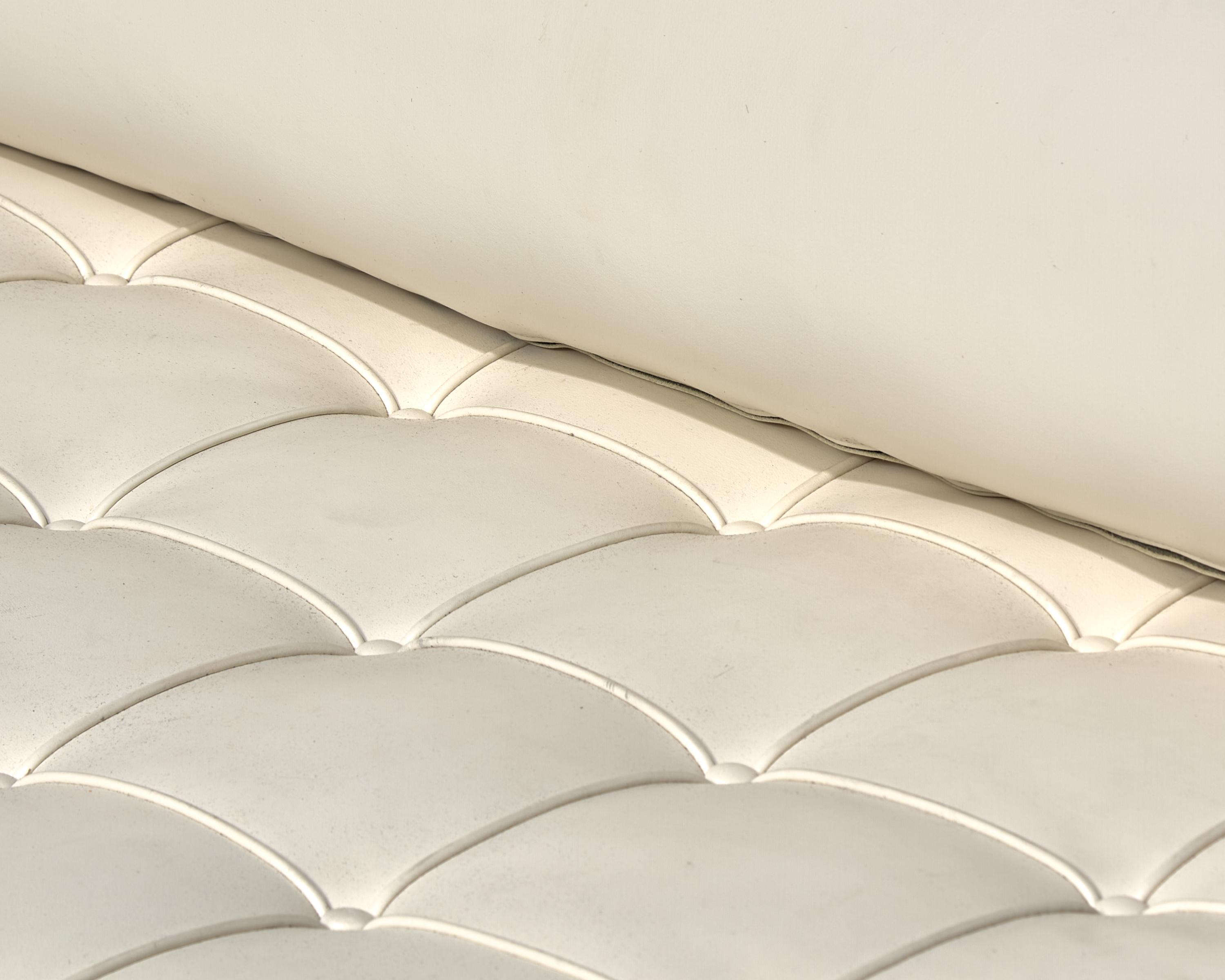 Barcelona Daybed Knoll, USA