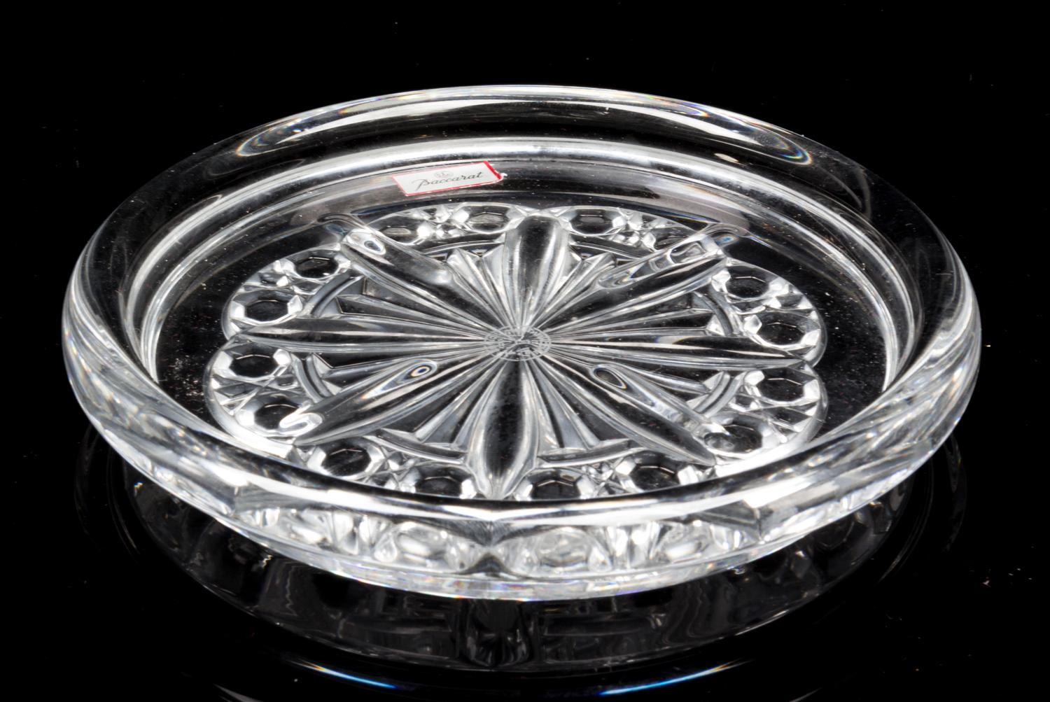 A Collection of Glass Table Articles Diameter of first 5 3/4 inches. — 20TH CENTURY
