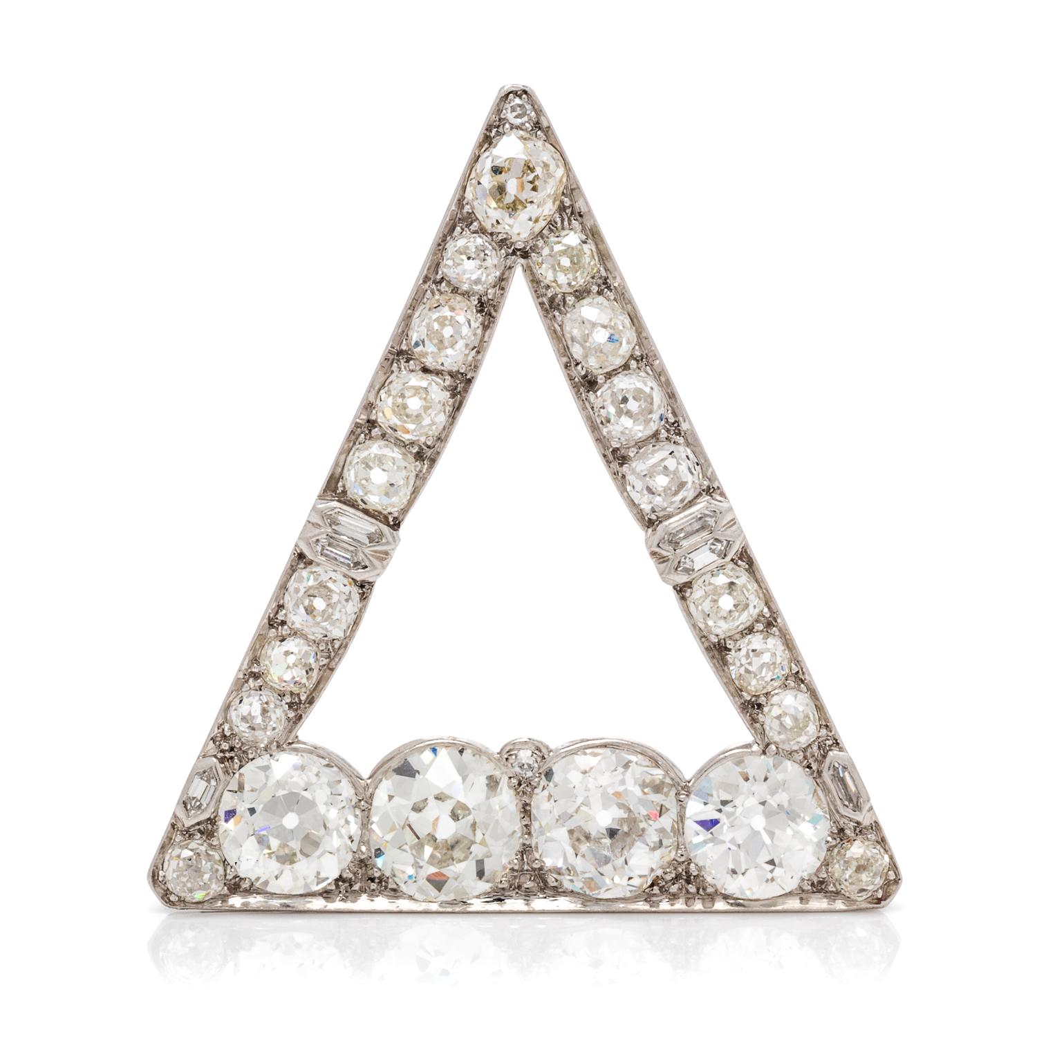 An Art Deco Platinum and Diamond Brooch, 7.50 dwts.