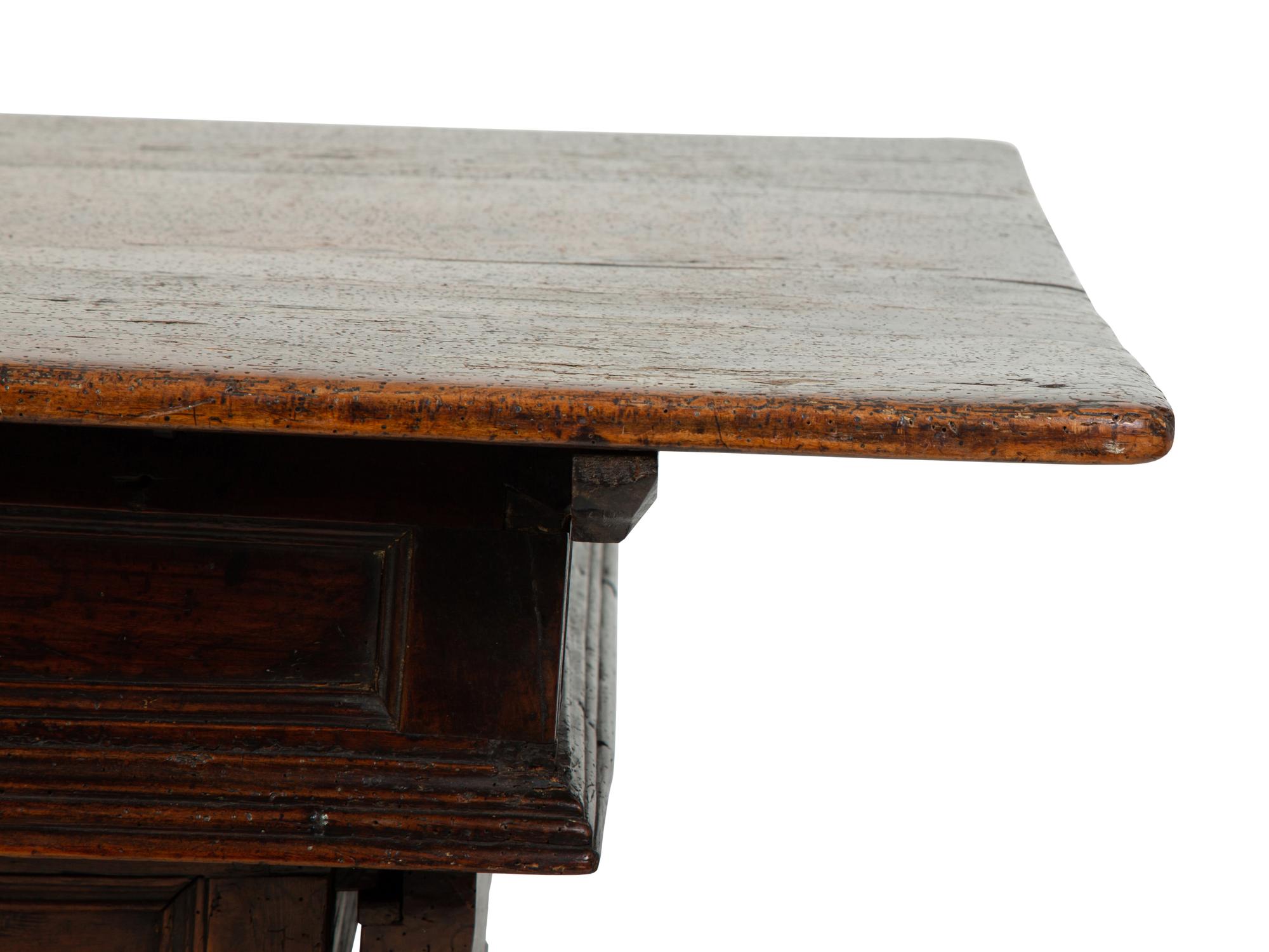 An English Jacobean Style Oak Table — 18TH CENTURY