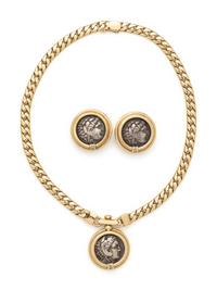 YELLOW GOLD, COIN AND DIAMOND SET