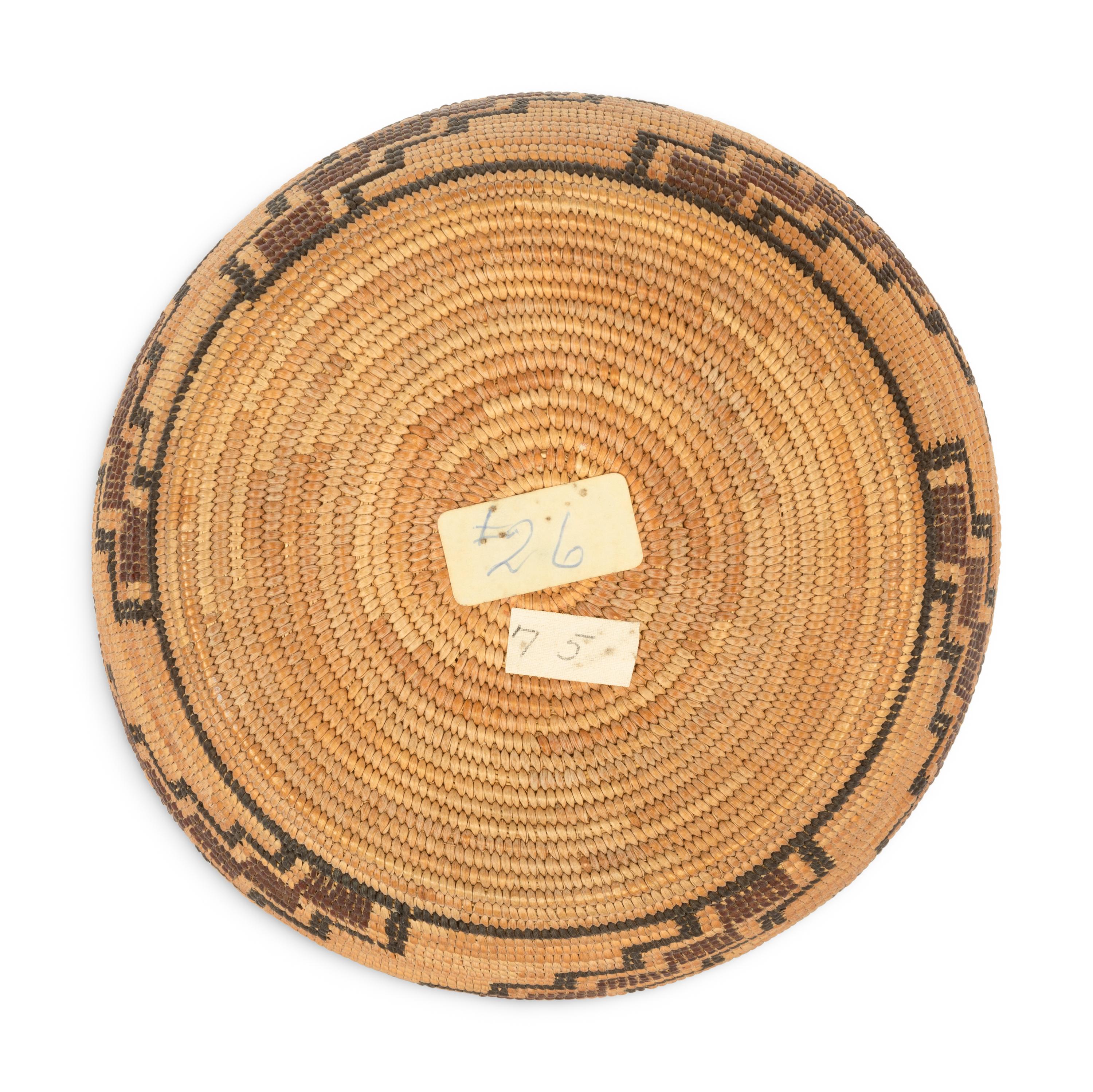 Tulare Polychrome Bottleneck Basket