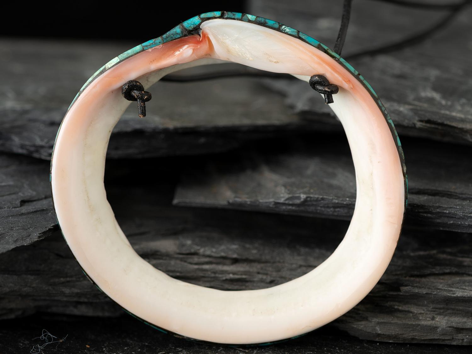 Kewa Turquoise Inlaid Spiny Oyster Pendant