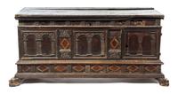 An Italian Oak Cassone Height 25 1/2 x width 52 x depth 21 1/2 inches. — 17TH CENTURY