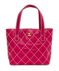 A Chanel Raspberry Caviar Leather Handbag, 12" x 9" x 3".