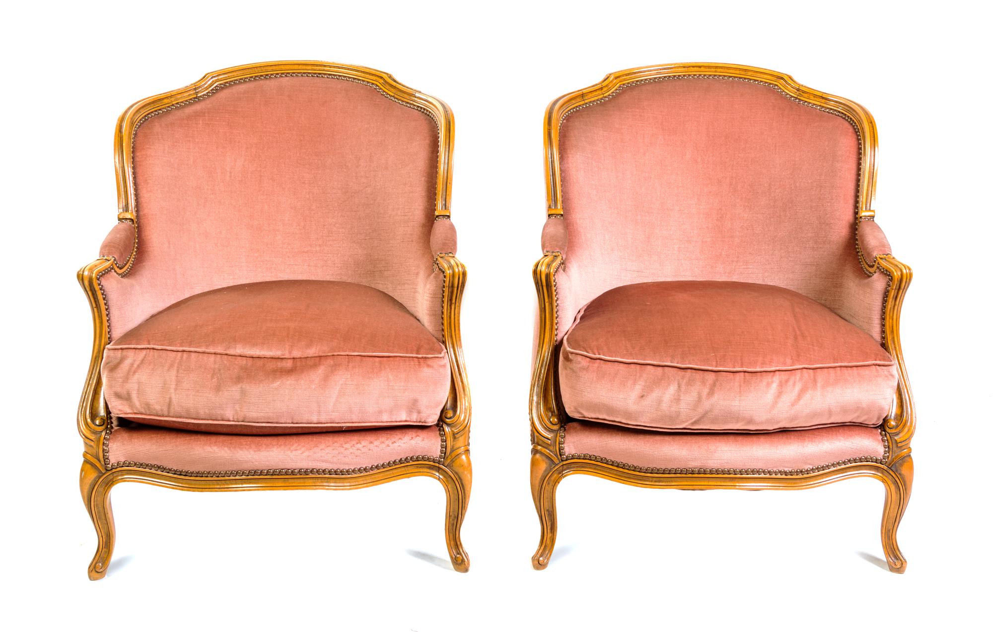 A Pair of Louis XV Style Walnut Bergeres Height 32 1/2 inches. — MAISON GOUFFE, PARIS, FIRST HALF 20TH CENTURY