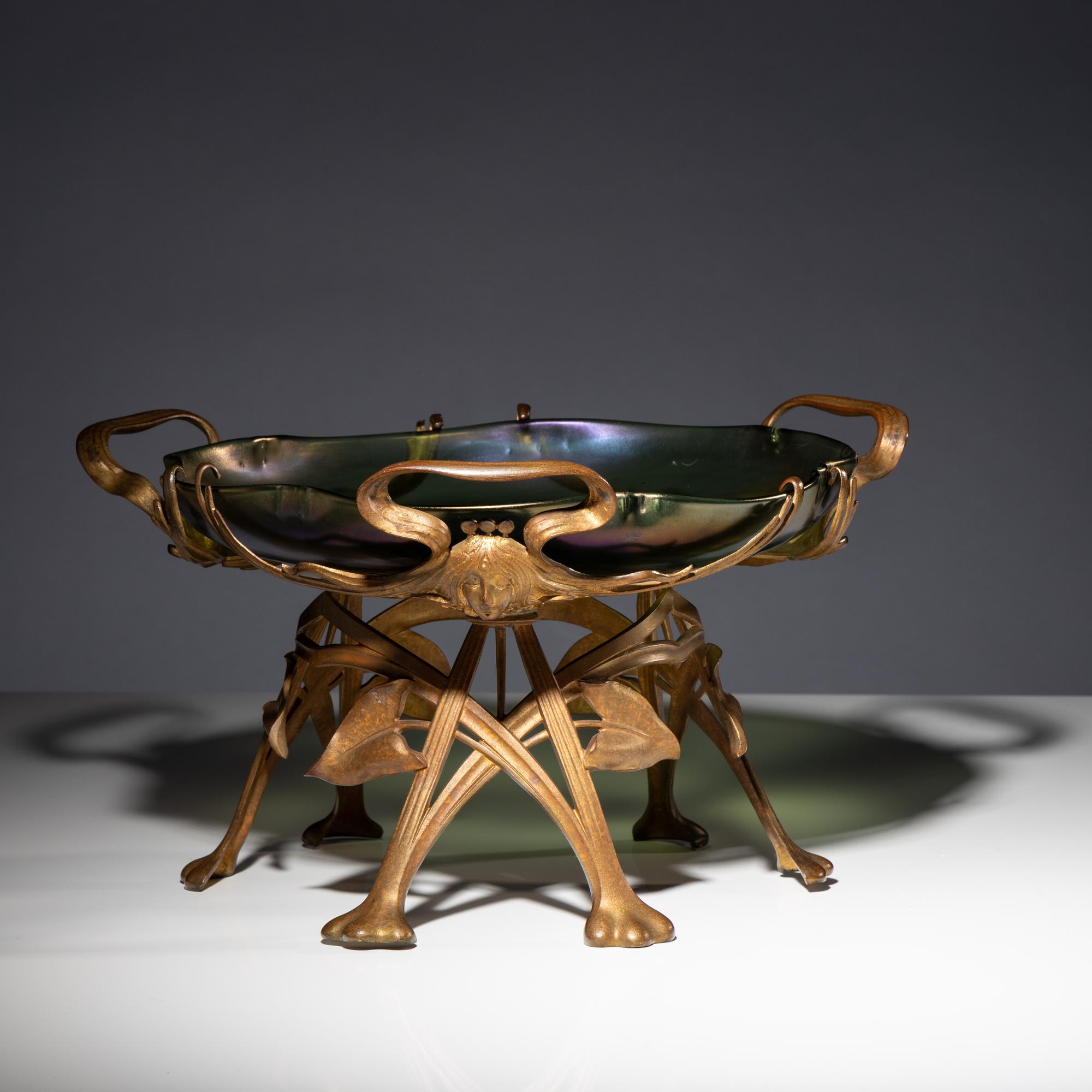 Art Nouveau dish with mount Austria, c. 1902