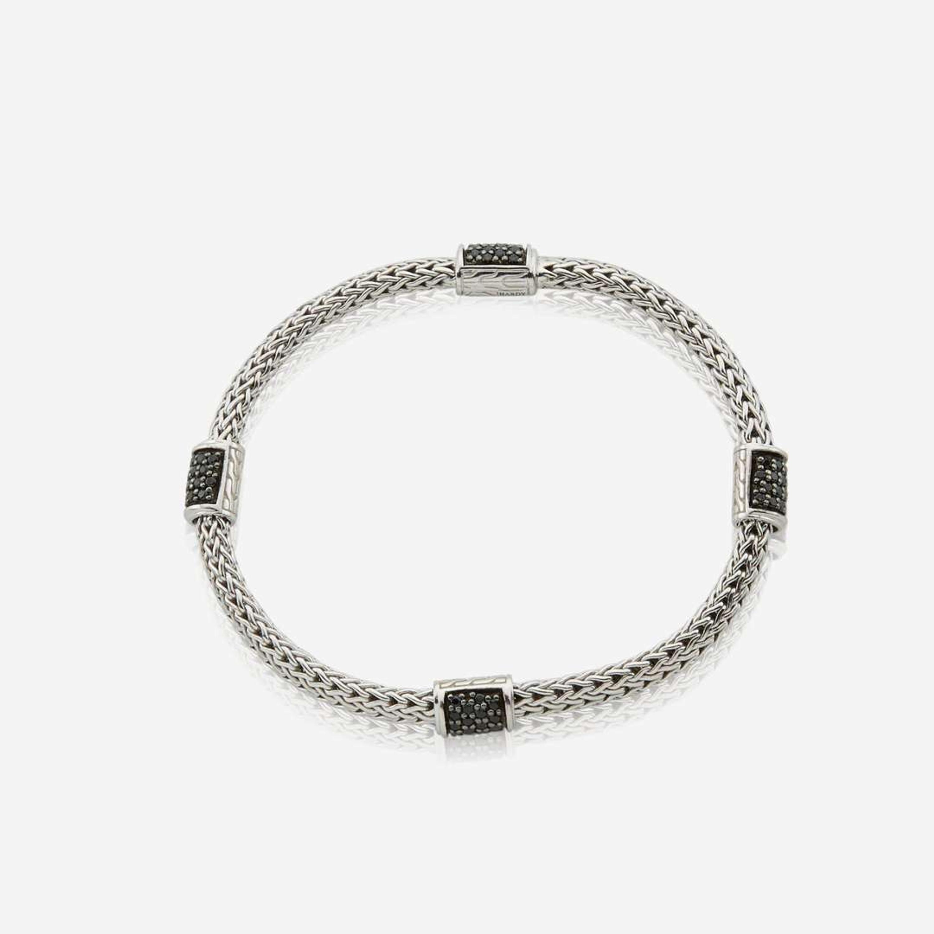 A collection of contemporary sterling silver jewelry, Ippolita, David Yurman, John Hardy