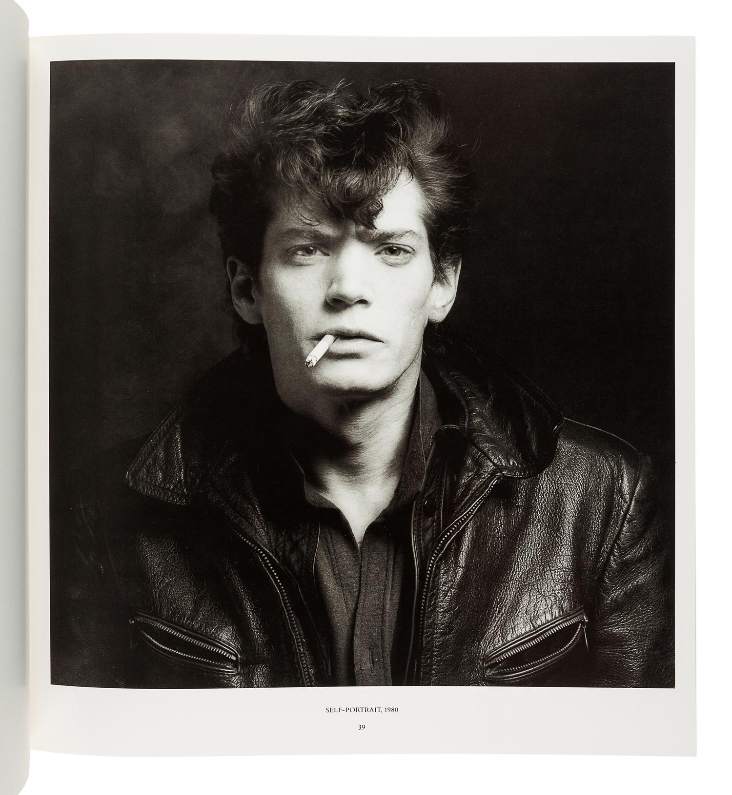 MAPPLETHORPE, Robert (1946-1989). DANTO, Arthur C. Mapplethorpe. New York: Random House, 1992.