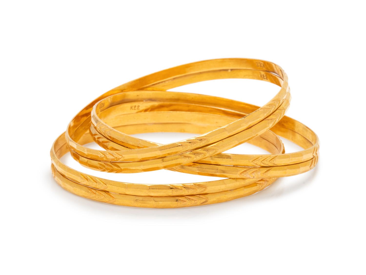 HIGH KARAT GOLD BANGLE BRACELET SET