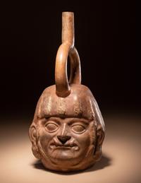 A Moche Ai-Apec Vessel