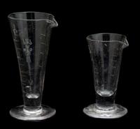 Two Etched Glass Measuring Beakers Height of tallest 5 inches. — 19TH CENTURY