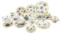A Herend Porcelain Dinner Service Length of salad plate 14 1/2 inches. — 20TH CENTURY
