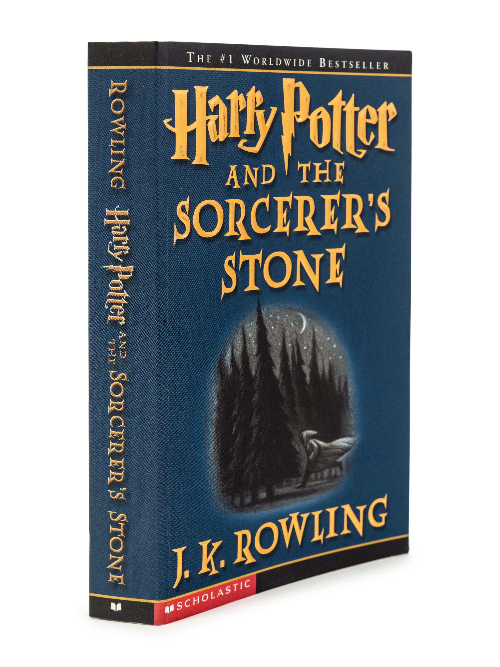 (Books) ROWLING, J.K. (1965) Harry Potter and the Sorcerers Stone . New York: Scholastic, 2001.