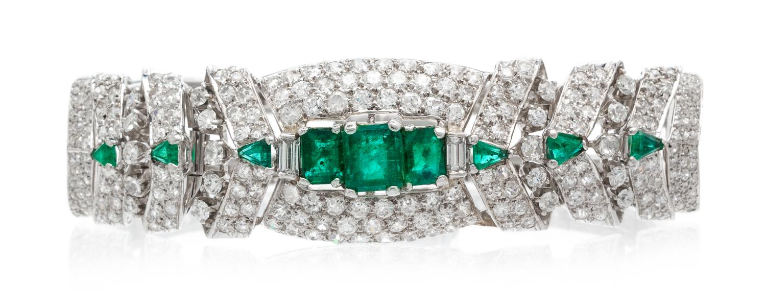 A Platinum, Emerald and Diamond Bracelet, 32.70 dwts.