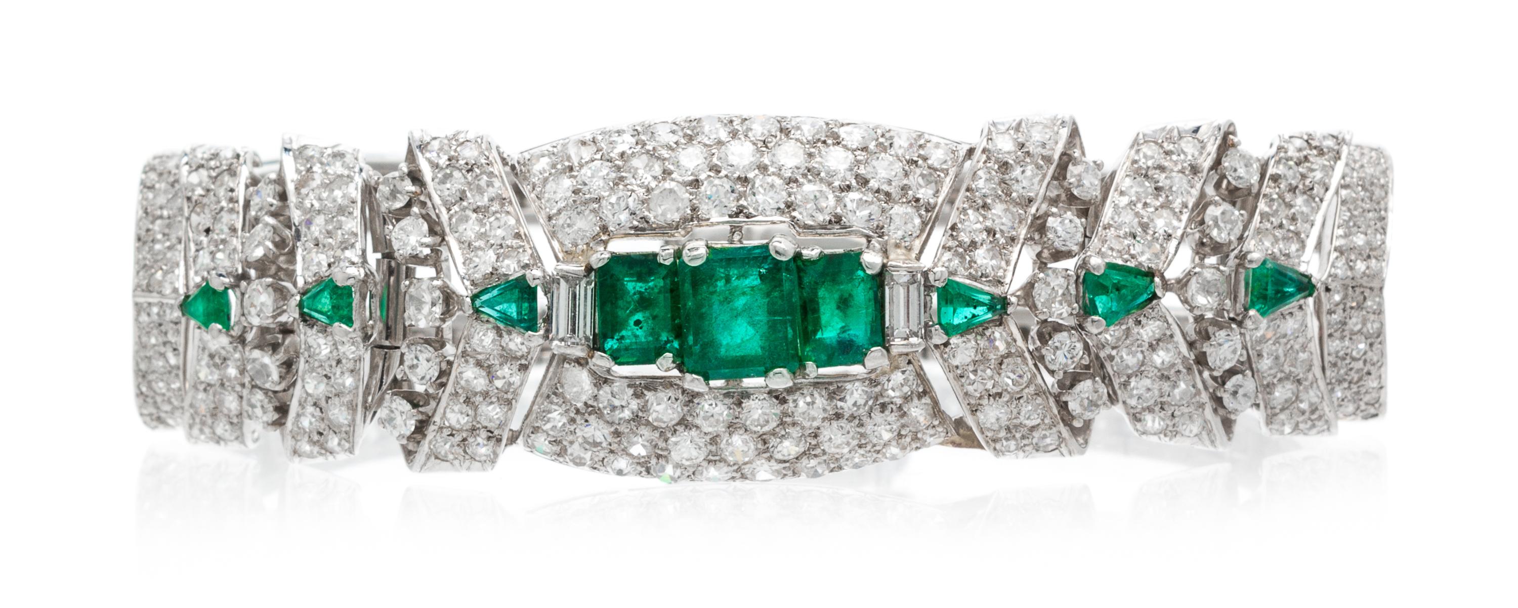 A Platinum, Emerald and Diamond Bracelet, 32.70 dwts.