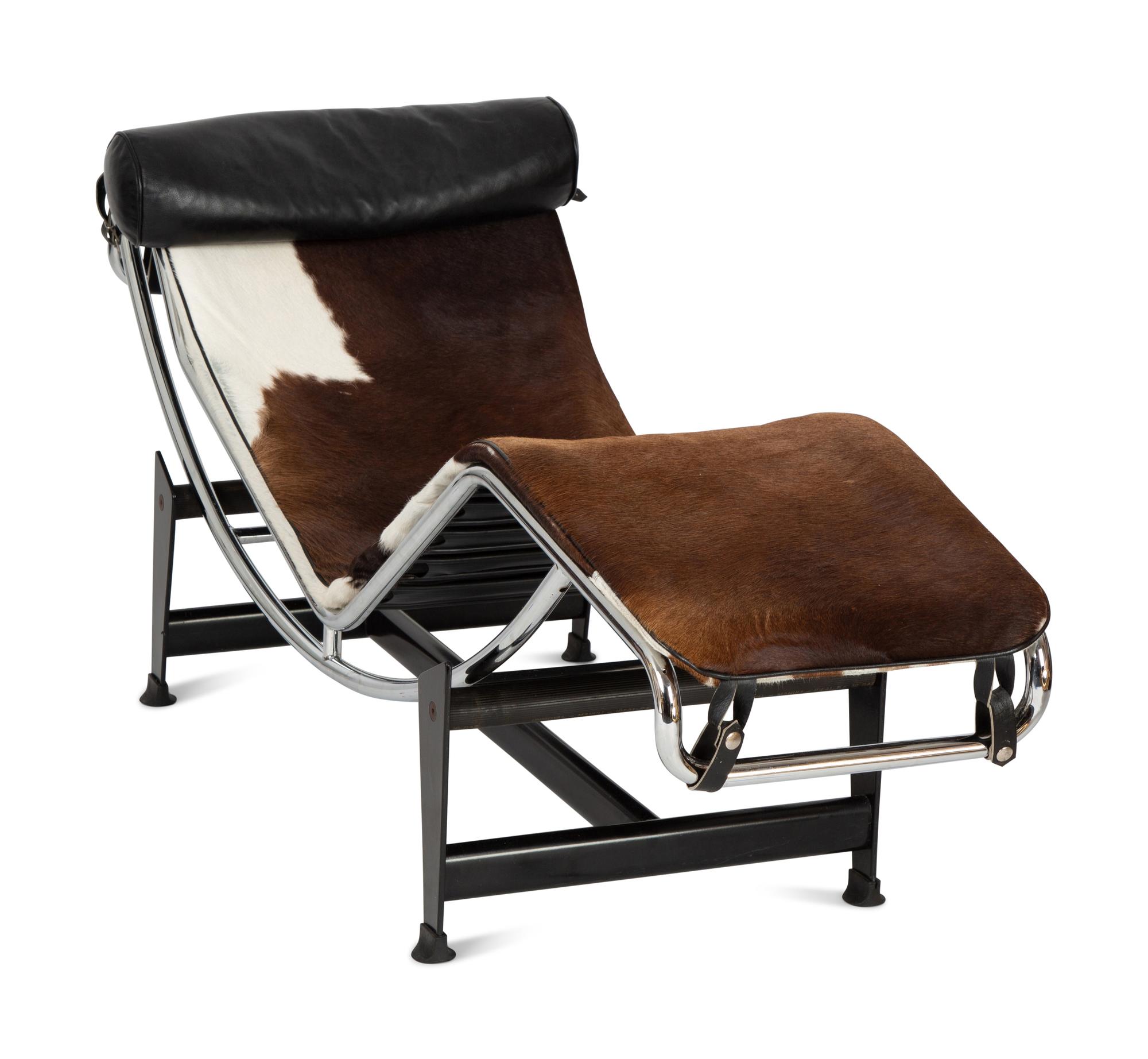 A Le Corbusier Style LC4 Chaise Lounge — 20TH CENTURY