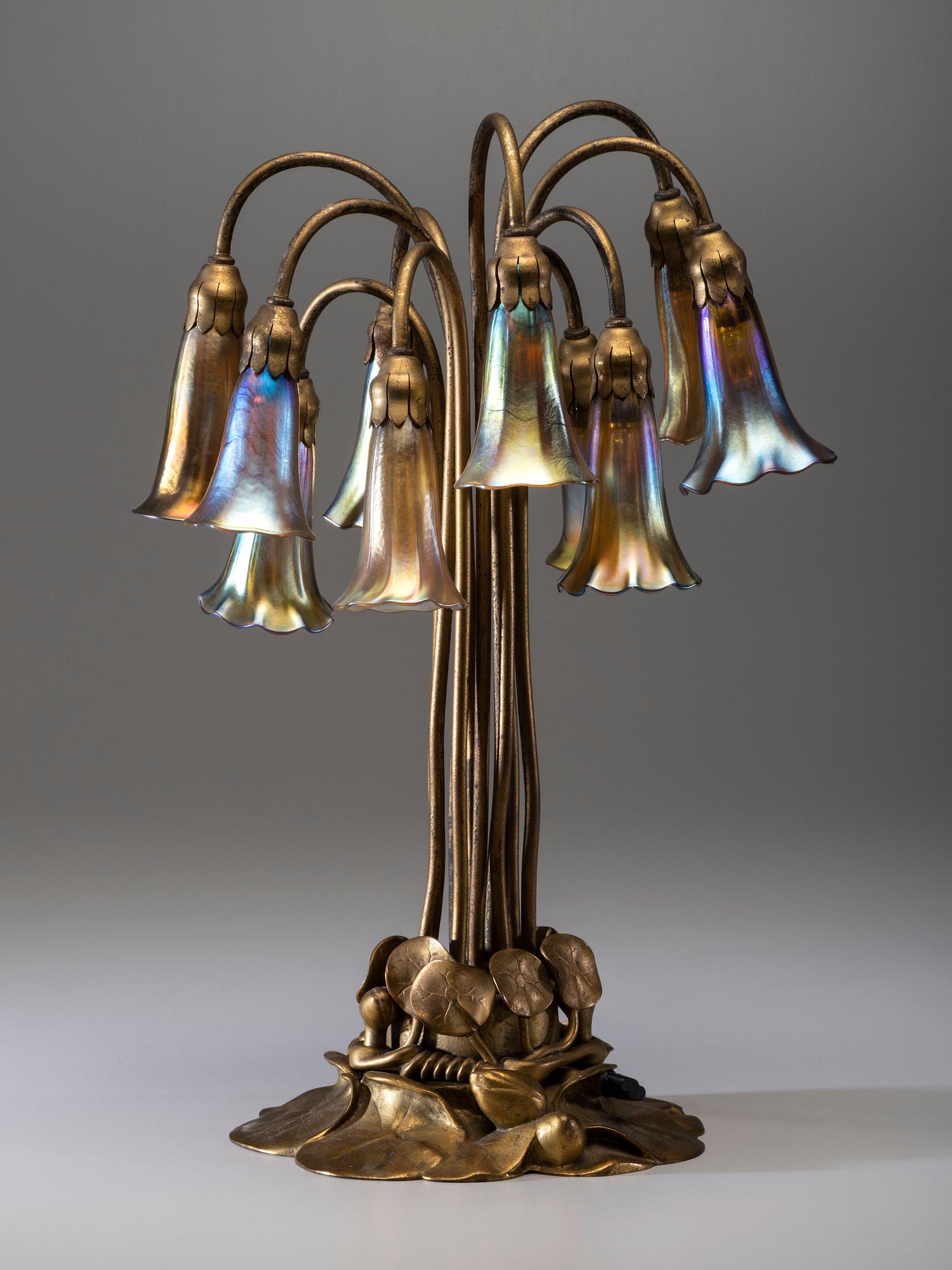 Ten-Light Lily Lamp