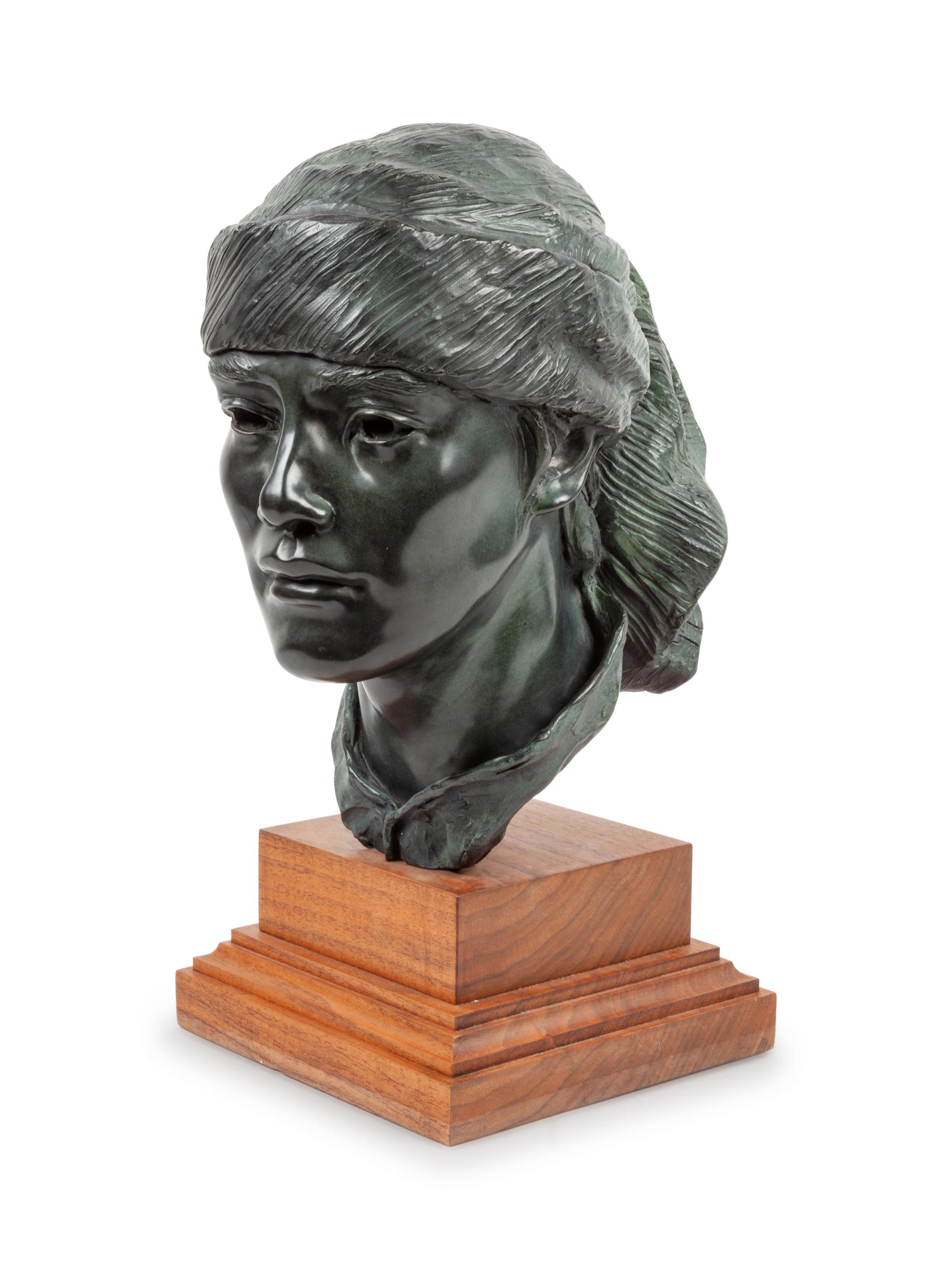 Bust, edition 9/25