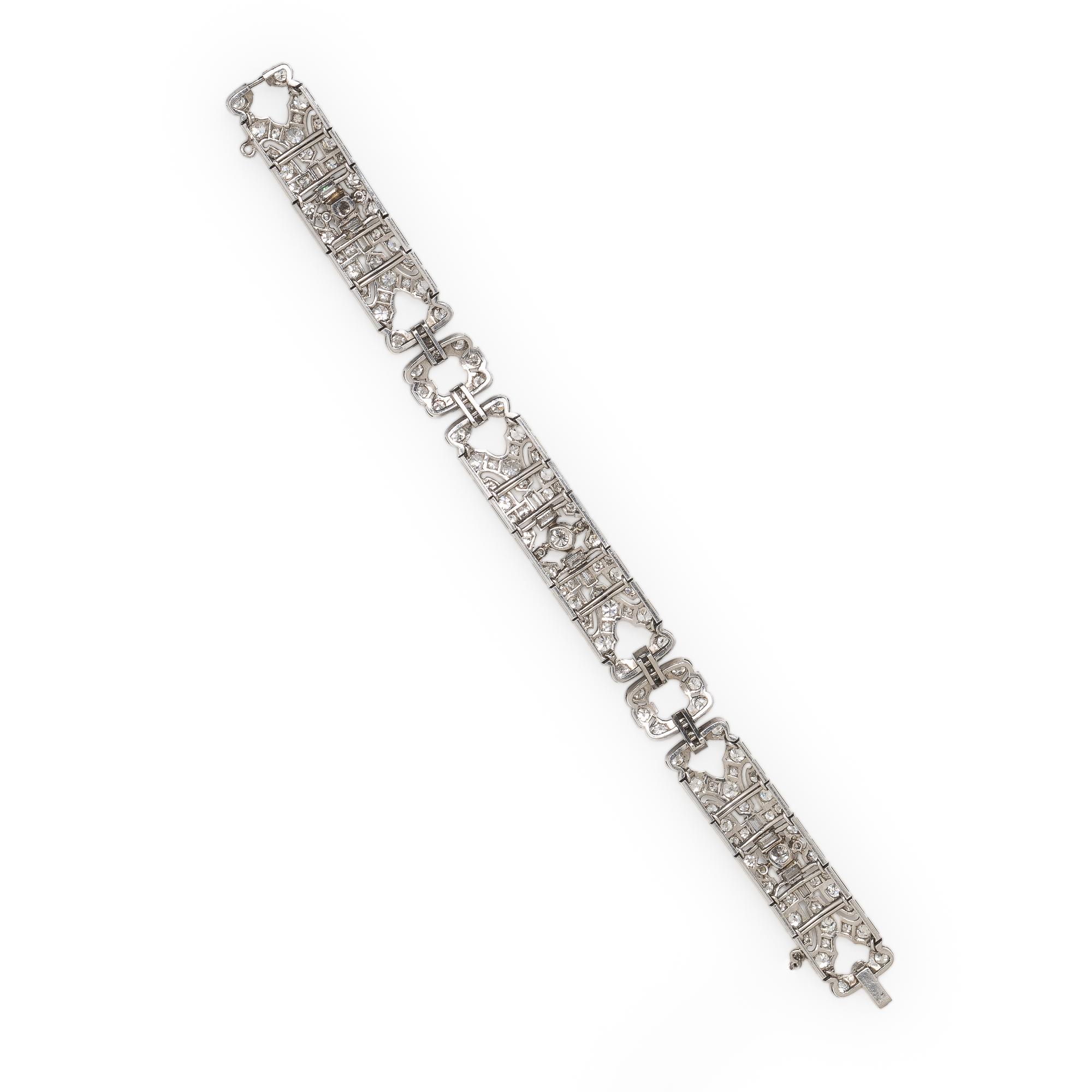 ART DECO, PLATINUM AND DIAMOND BRACELET