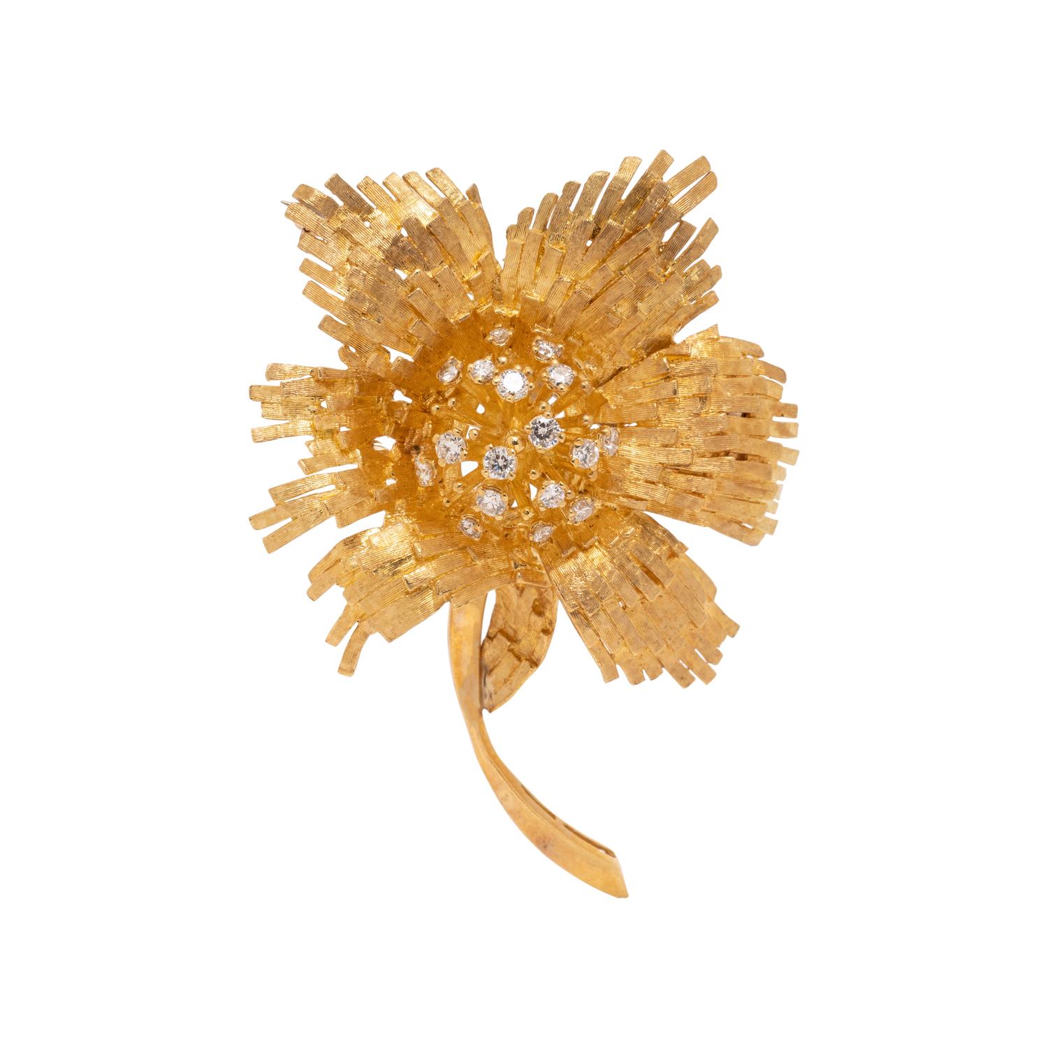 HAMMERMAN BROTHERS, YELLOW GOLD AND DIAMOND FLOWER BROOCH