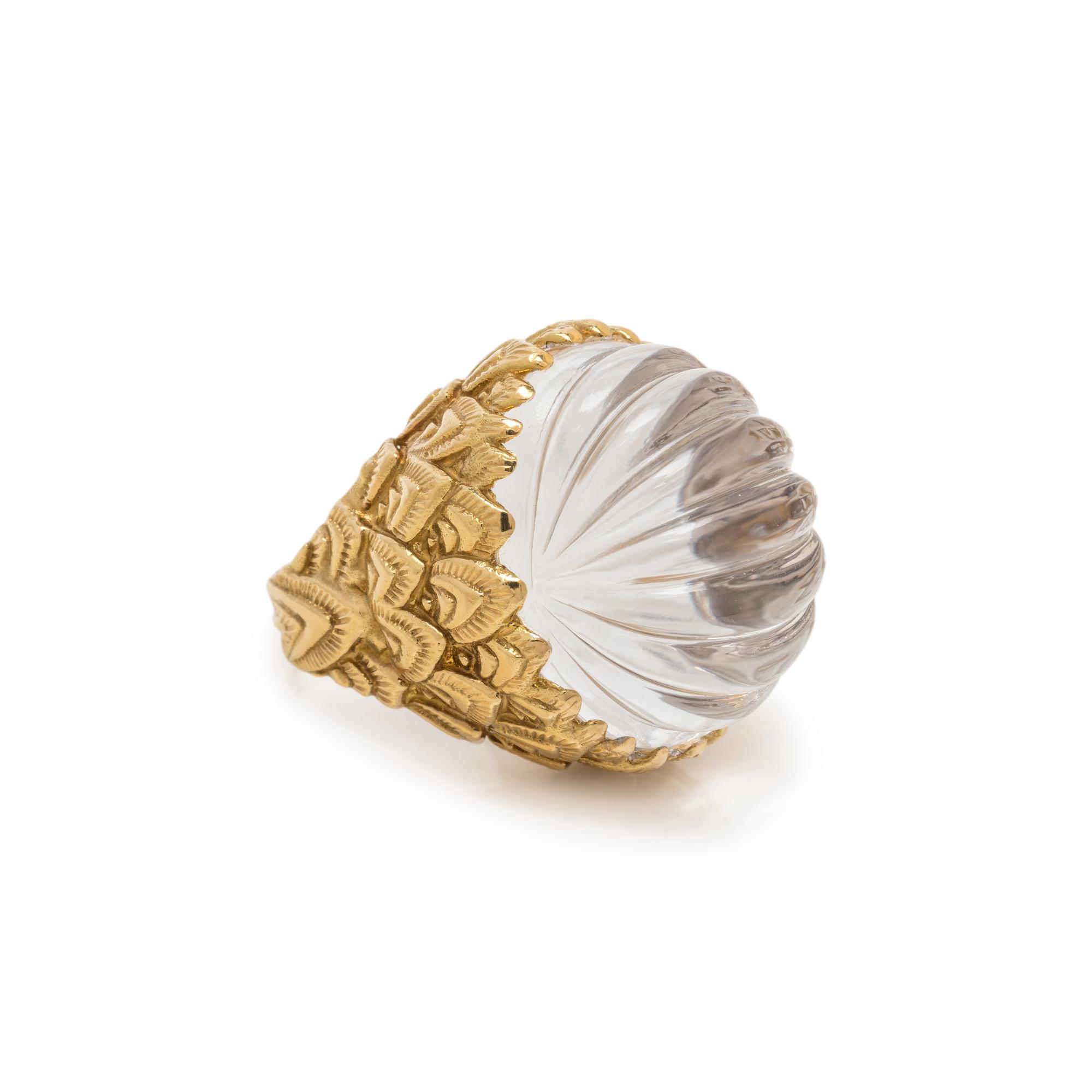 YELLOW GOLD AND ROCK CRYSTAL RING