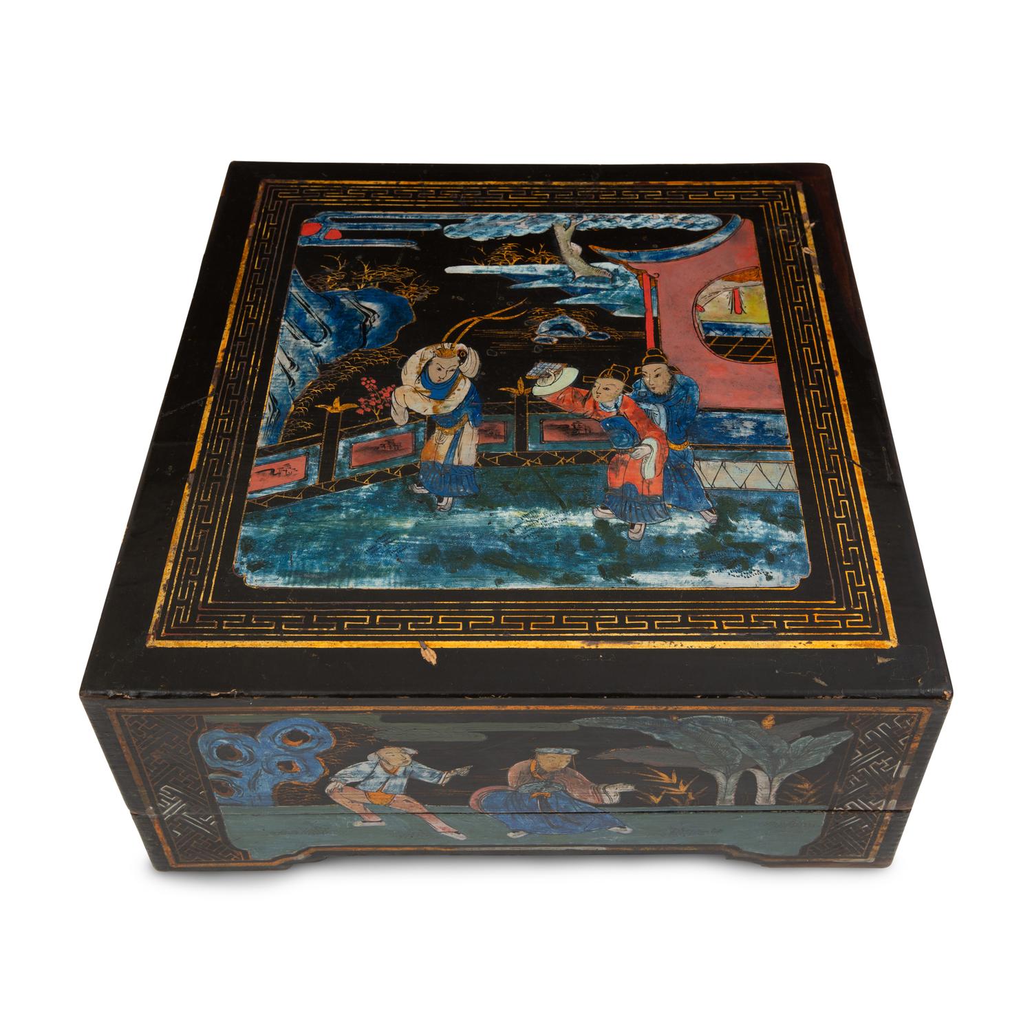A Chinese Export Lacquer Box