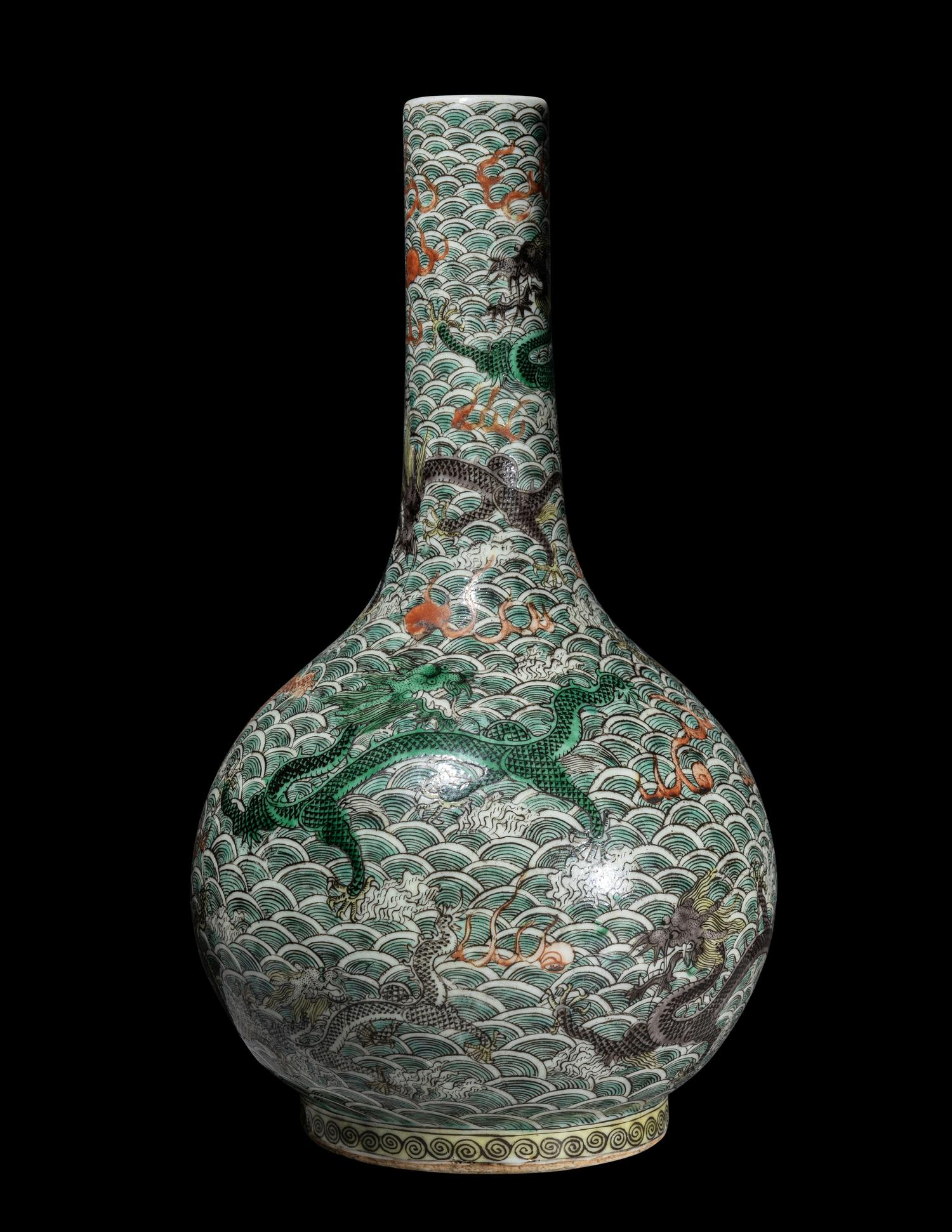 A Chinese Famille Verte Porcelain Bottle Vase