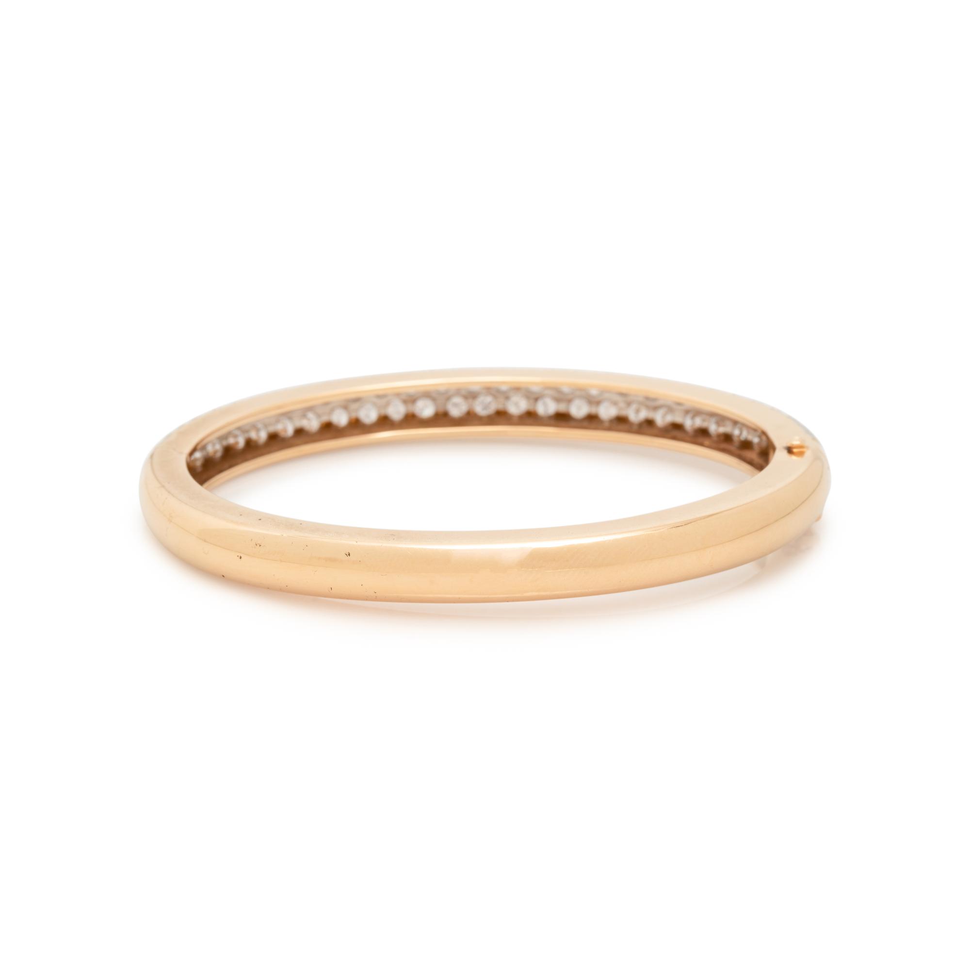 YELLOW GOLD AND DIAMOND BANGLE BRACELET
