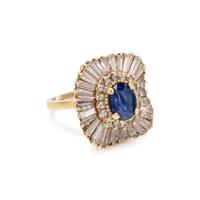 SAPPHIRE AND DIAMOND RING