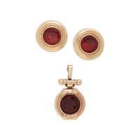 CARNELIAN INTAGLIO EARRINGS AND PENDANT