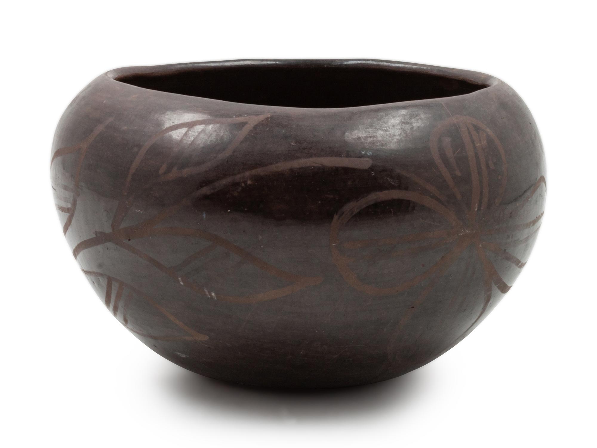 Santo Domingo Blackware Bowl