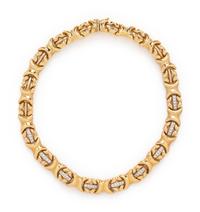 YELLOW GOLD AND DIAMOND NECKLACE
