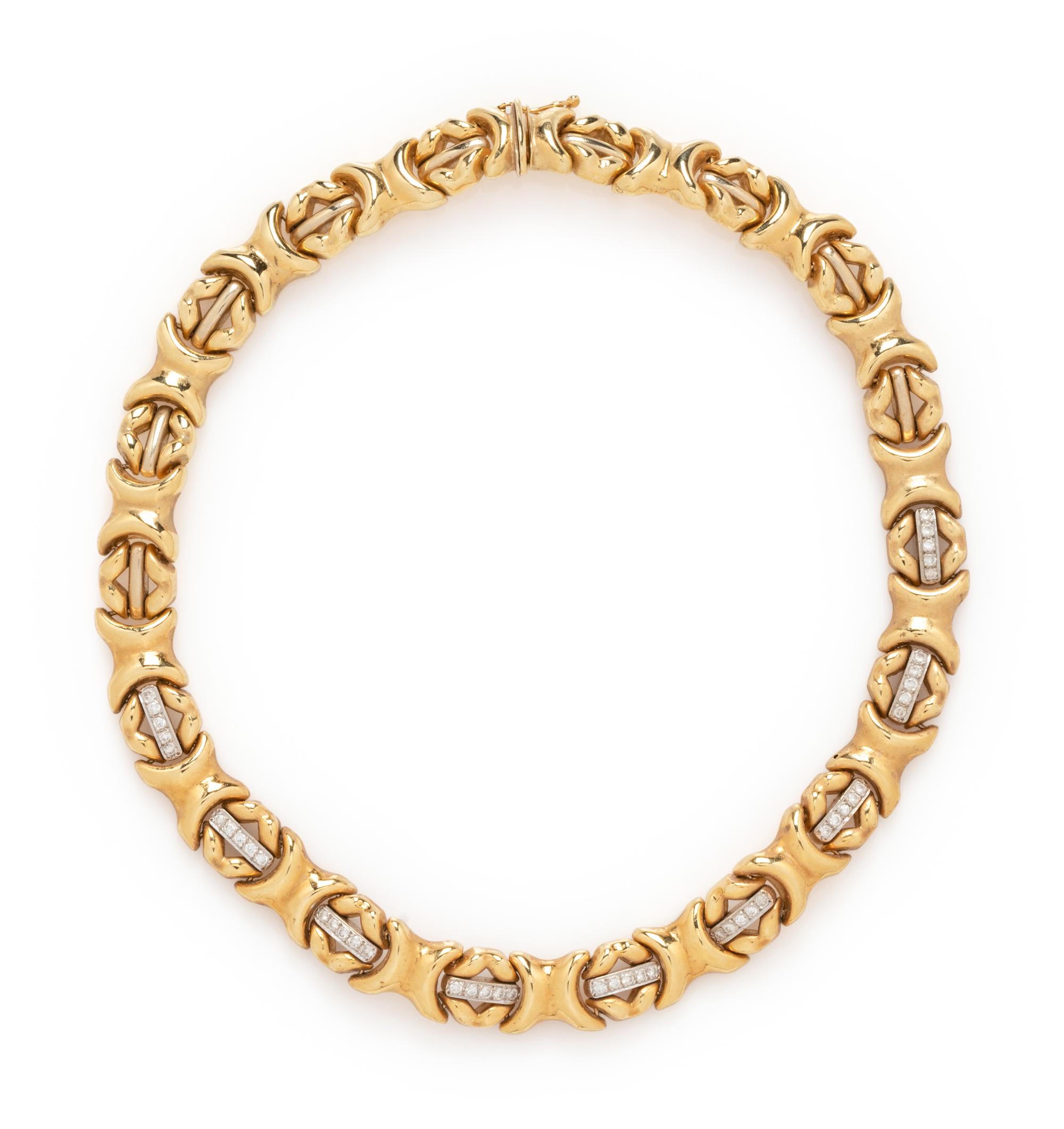 YELLOW GOLD AND DIAMOND NECKLACE