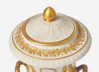 A Wedgwood Parian Ware Borghese Vase, UK, mid-late 19th century