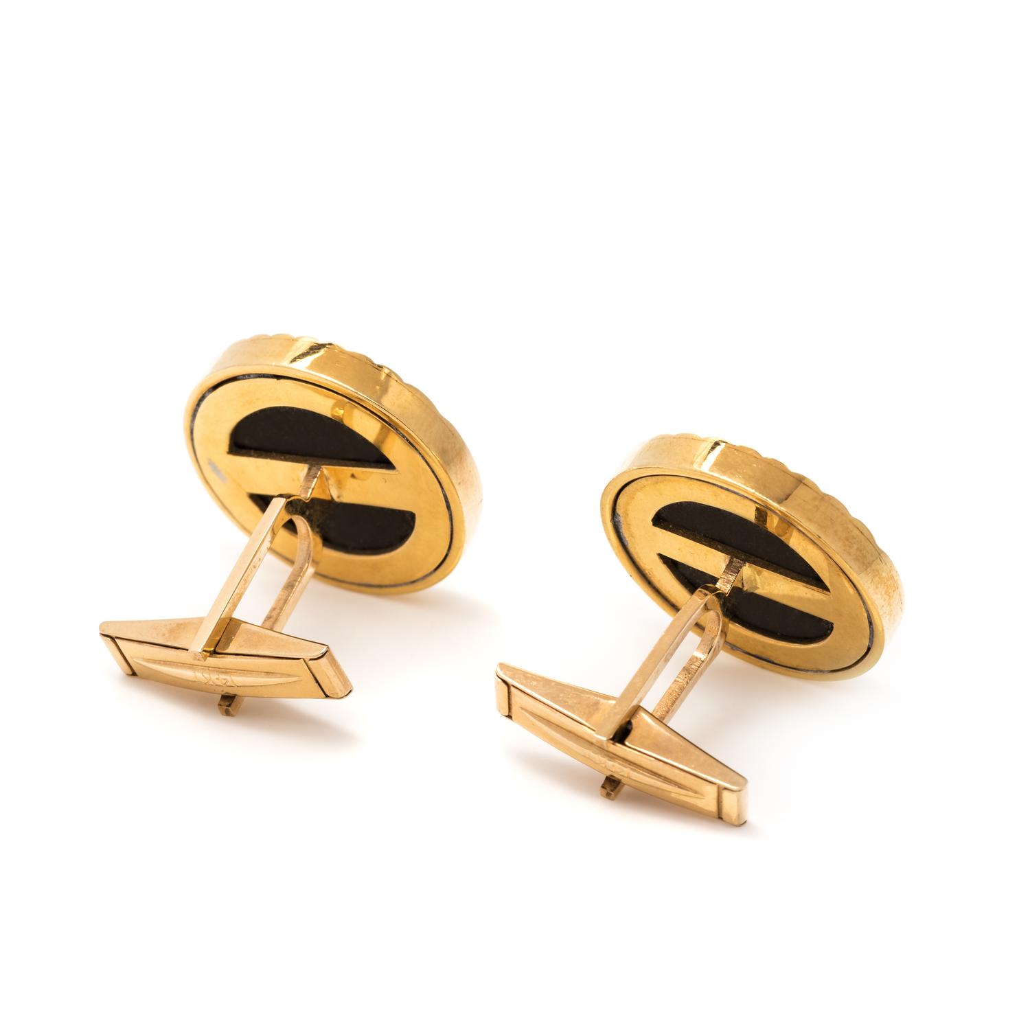YELLOW GOLD AND ANCIENT COIN CUFFLINKS