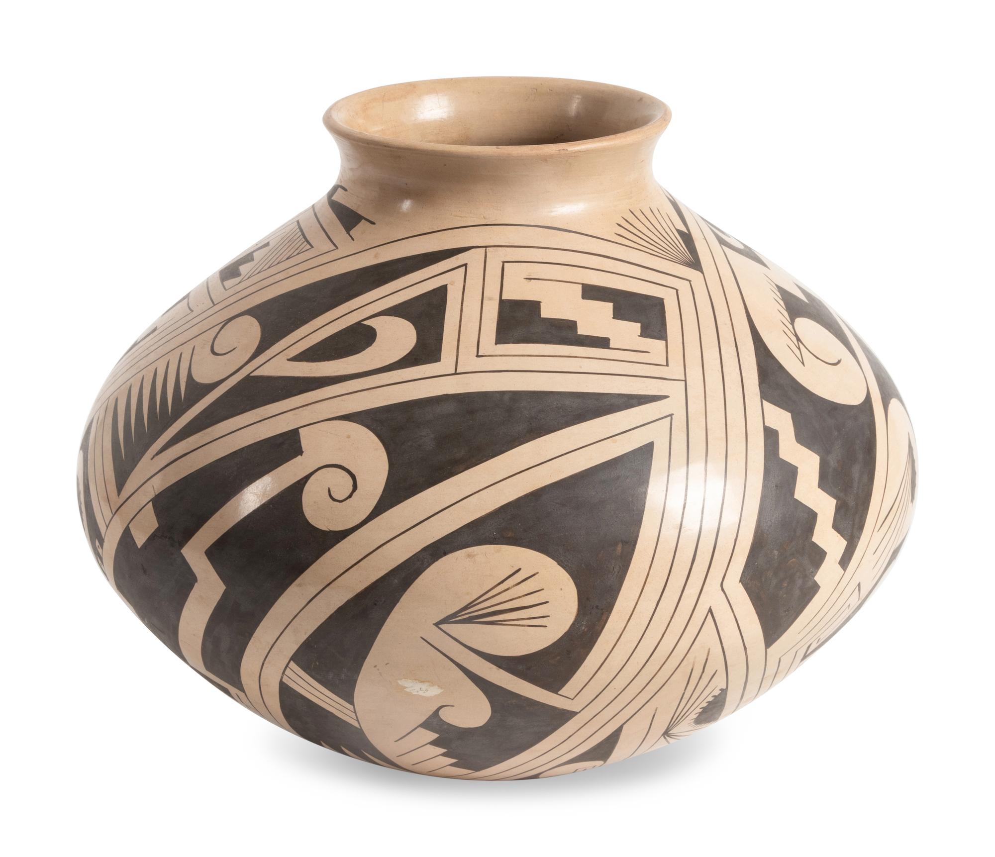 Mata Ortiz Pottery