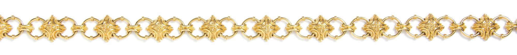 An Impressive 18 Karat Yellow Gold Longchain, 287.40 dwts.