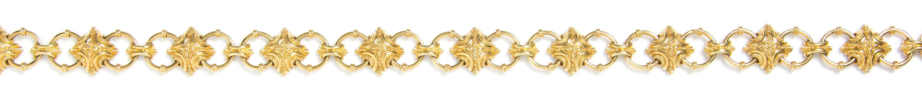 An Impressive 18 Karat Yellow Gold Longchain, 287.40 dwts.
