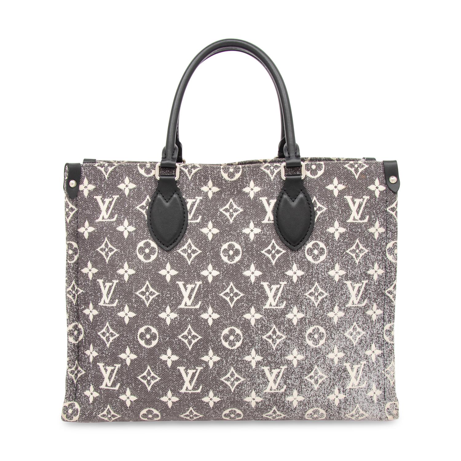 LOUIS VUITTON, ONTHEGO MONOGRAM JACQUARD TOTE