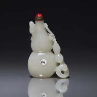 A Chinese White Jade 'Gourds' Snuff Bottle 白玉葫蘆式鼻烟壺