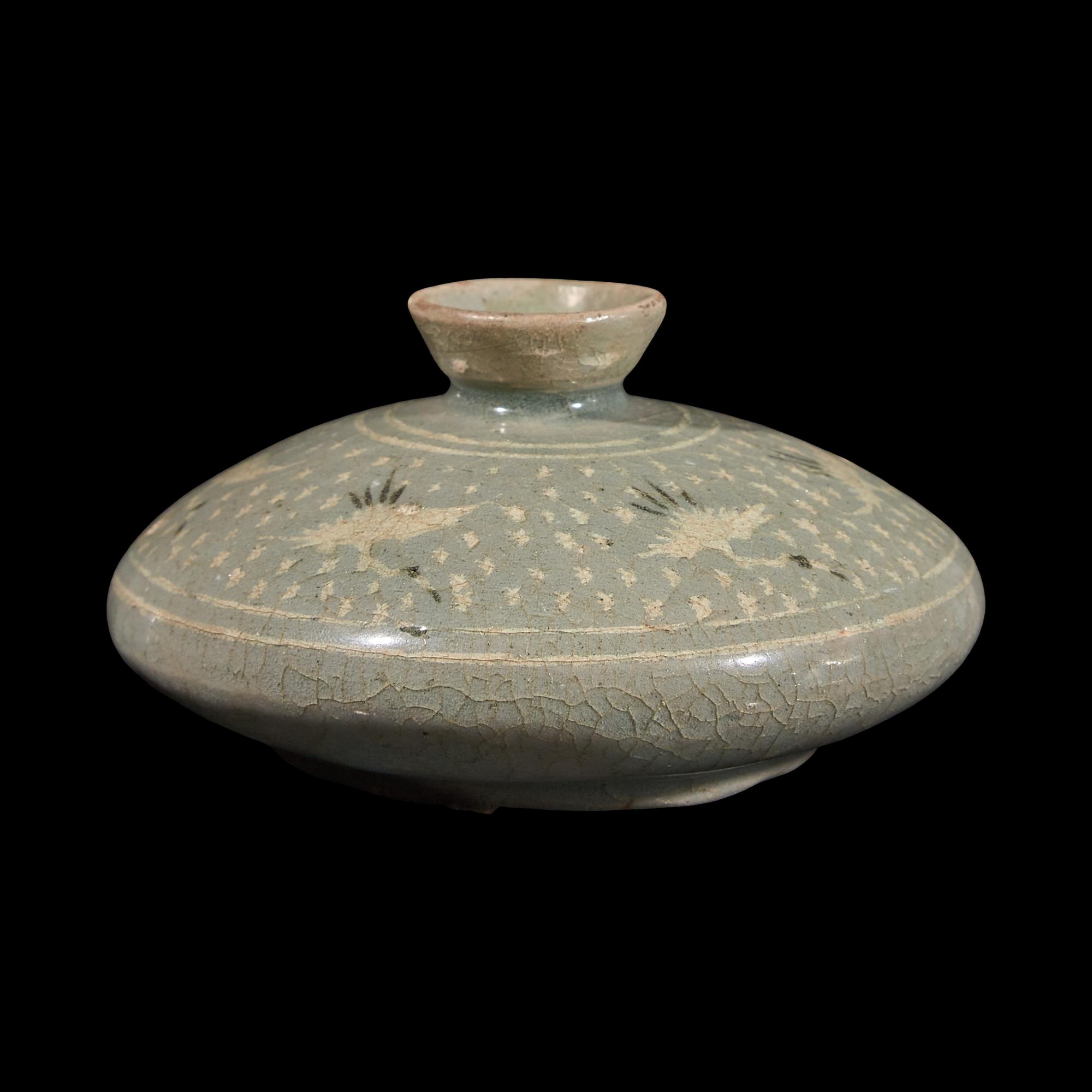 A Small Korean 'Sangam' Celadon Oil Jar, Goryeo Dynasty
